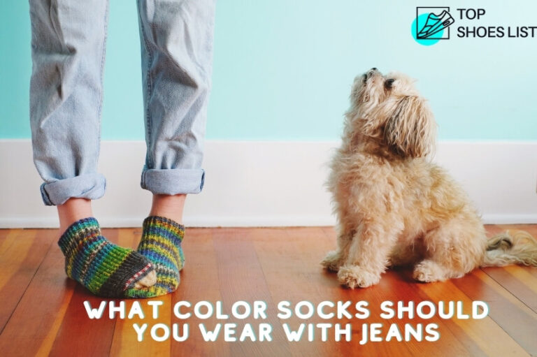 What Color Socks Should You Wear With Jeans