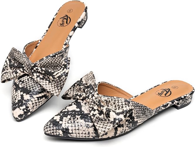 Trary Womens Black Bow Pointy Toe Mules