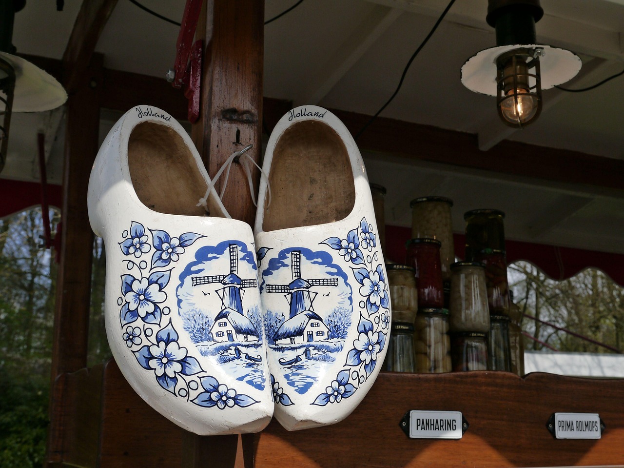 How To Tell If I Need Wide Shoes